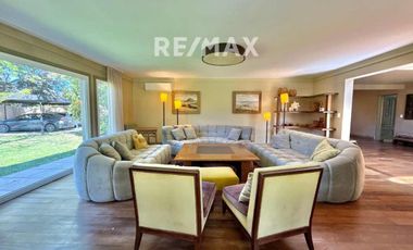VENTA CASA 6 dormitorios PACHECO pileta y parque