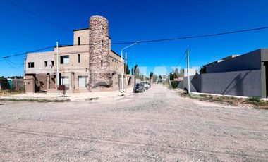 CASA EN PH 2 DORMITORIOS EN B° RENKE, PLOTTIER NQN