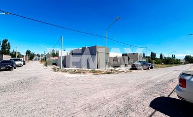CASA EN PH 2 DORMITORIOS EN B° RENKE, PLOTTIER NQN