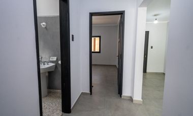 Casa a estrenar con patio verde en Guadalupe