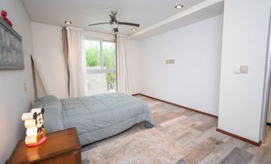 REMAX VENDE CASA IMPONENTE EN COUNTRY LOS MOLINOS