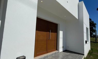 CASA EN VENTA EN COUNTRY LOS MOLINOS