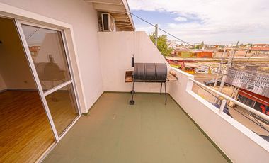 VENTA DEPTO 2 AMBIENTES CIUDADELA DUPLEX BALCON