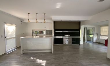 CASA EN VENTA EN VILLAGE DEL PARQUE