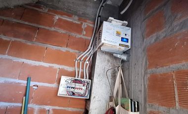 VENTA EN BLOQUE CASA Y DEPTO EN BERAZATEGUI