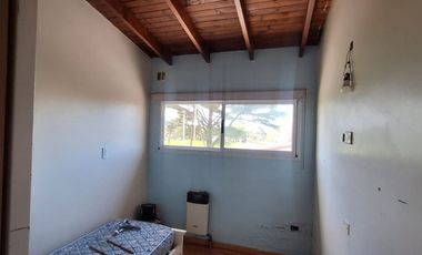 VENTA EN BLOQUE CASA Y DEPTO EN BERAZATEGUI
