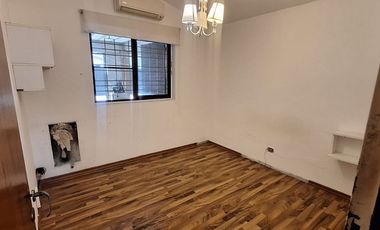 VENTA EN BLOQUE CASA Y DEPTO EN BERAZATEGUI