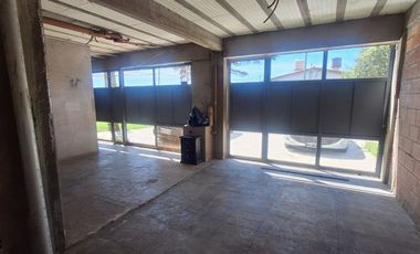 VENTA EN BLOQUE CASA Y DEPTO EN BERAZATEGUI