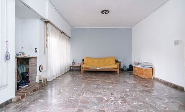 Casa 3 ambientes en venta Quilmes Apto Credito