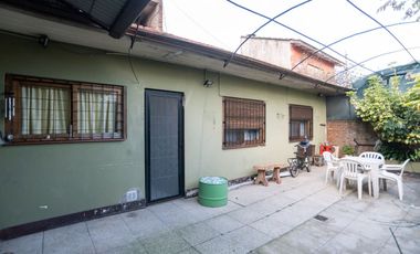 Casa 3 ambientes en venta Quilmes Apto Credito