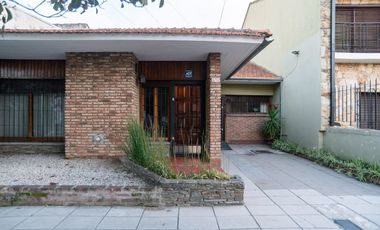 Casa 3 ambientes en venta Quilmes Apto Credito