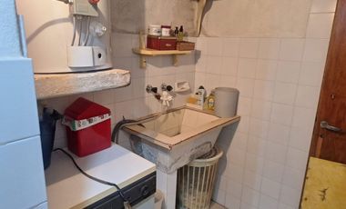 VENTA CASA 3 AMBIENTES QUILMES OESTE COCHERA