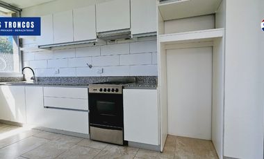 Casa 4 ambientes Venta Los Troncos