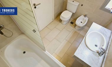 Casa 4 ambientes Venta Los Troncos