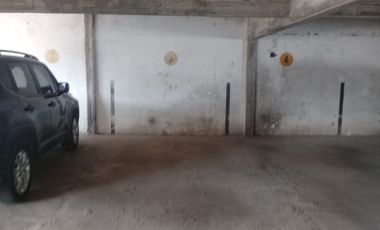 VENTA DE COCHERA CENTRICA