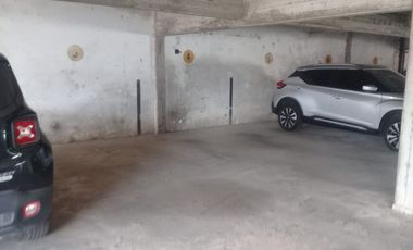 VENTA DE COCHERA CENTRICA