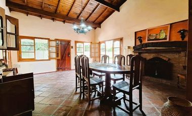 Venta Casa quinta 3 amb con quincho sobre ruta