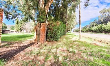 Venta Casa quinta 3 amb con quincho sobre ruta