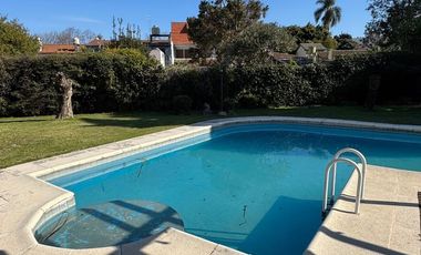 Venta LOTE de 1544 metros cuadrados en OLIVOS