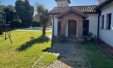 Venta LOTE de 1544 metros cuadrados en OLIVOS