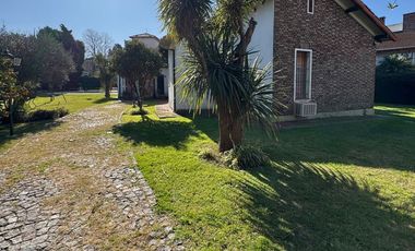 Venta LOTE de 1544 metros cuadrados en OLIVOS