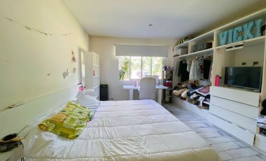 Casa de 4 dormitorios con pileta - City Bell