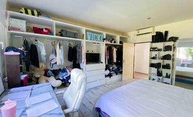 Casa de 4 dormitorios con pileta - City Bell