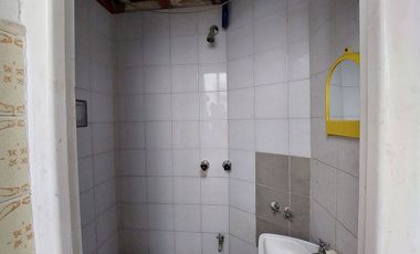 VENTA 4 AMBIENTES c/BALCÓN FRENTE 1°Piso TIPO CASA