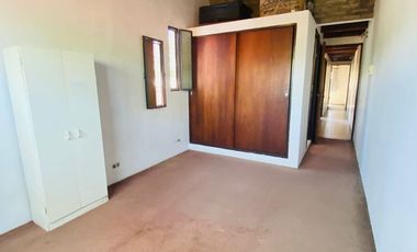 VENTA CASA 5 AMBIENTES DON TORCUATO BARRIO COLCAS