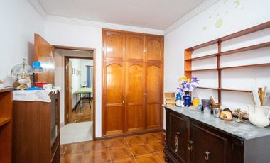 EXCLUSIVA CASA EN VENTA CON QUINCHO Y PILETA