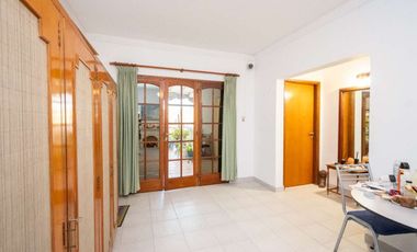 EXCLUSIVA CASA EN VENTA CON QUINCHO Y PILETA