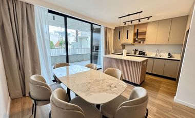 VENTA SEMIPISO 4 AMBIENTES CON COCHERA!