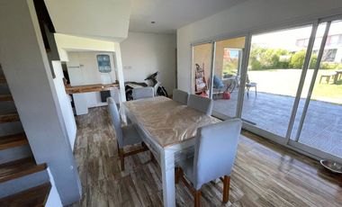 VENTA CASA 5 AMBIENTES  BAN SEBASTIAN OPORTUNIDAD