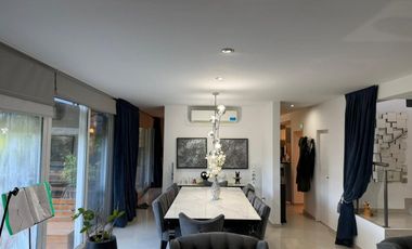 VENTA CASA 7 AMBIENTES LA LOMADA
