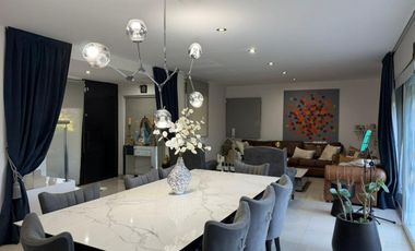 VENTA CASA 7 AMBIENTES LA LOMADA