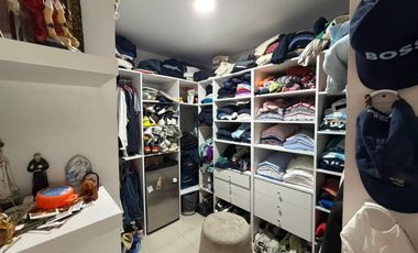 VENTA CASA 7 AMBIENTES LA LOMADA