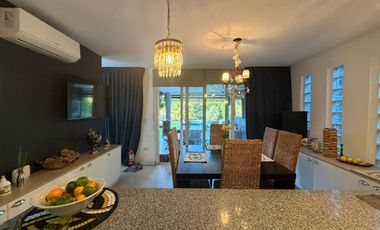 VENTA CASA 7 AMBIENTES LA LOMADA
