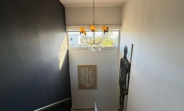 VENTA CASA 7 AMBIENTES LA LOMADA
