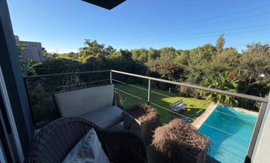 VENTA CASA 7 AMBIENTES LA LOMADA