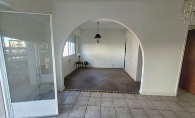 ALQUILER SEMIPISO 4 AMB RAMOS MEJÍA BALCON