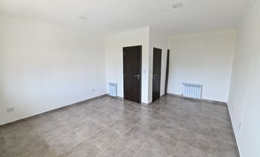 SE VENDE DUPLEX  DOS DORMITORIOS  A ESTRENAR