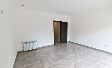 SE VENDE DUPLEX  DOS DORMITORIOS  A ESTRENAR