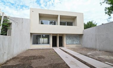 SE VENDE DUPLEX  DOS DORMITORIOS  A ESTRENAR