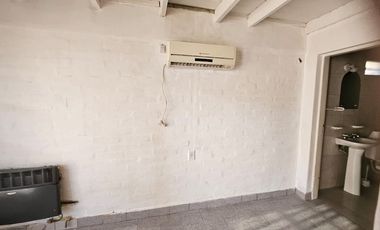 CASA EN ALQUILER DE 3 HABITACIONES PLOTTIER CENTRO