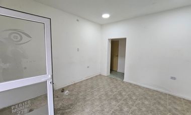 ALQUILER DE LOCAL COMERCIAL - PLOTTIER CENTRO
