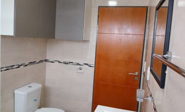 Venta casa 4 dormitorios y Quincho en La Casona 2