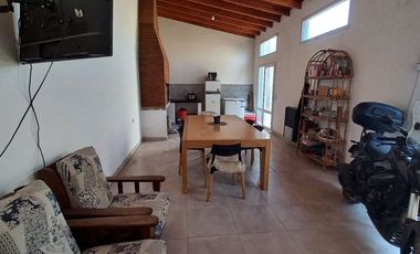 Venta casa 4 dormitorios y Quincho en La Casona 2