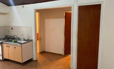 ALQUILER PH 2 AMBIENTES CIUDADELA