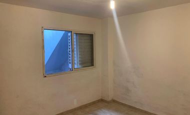 ALQUILER PH 2 AMBIENTES CIUDADELA