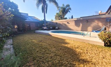 CASA EN VENTA DON TORCUATO - 5 AMB + QUINCHO 4 AMB